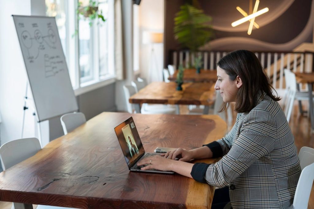 Oficina virtual en Málaga: El primer paso del emprendimiento