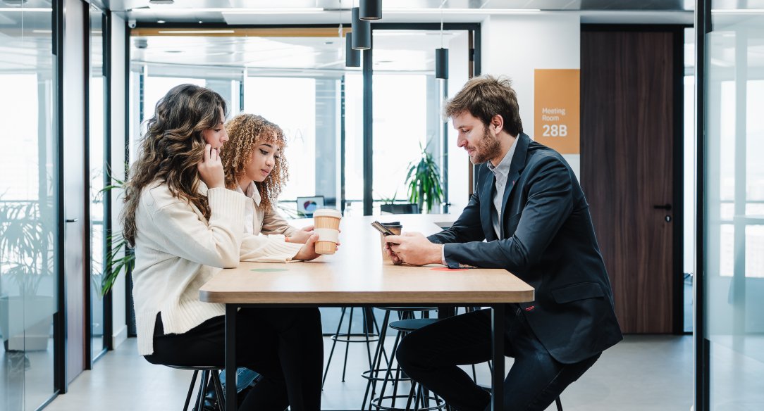 Oficinas tipo coworking lo mejor de dos mundos