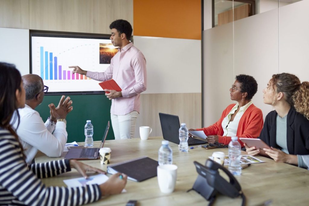 5 tipos de reuniones de trabajo que debes conocer
