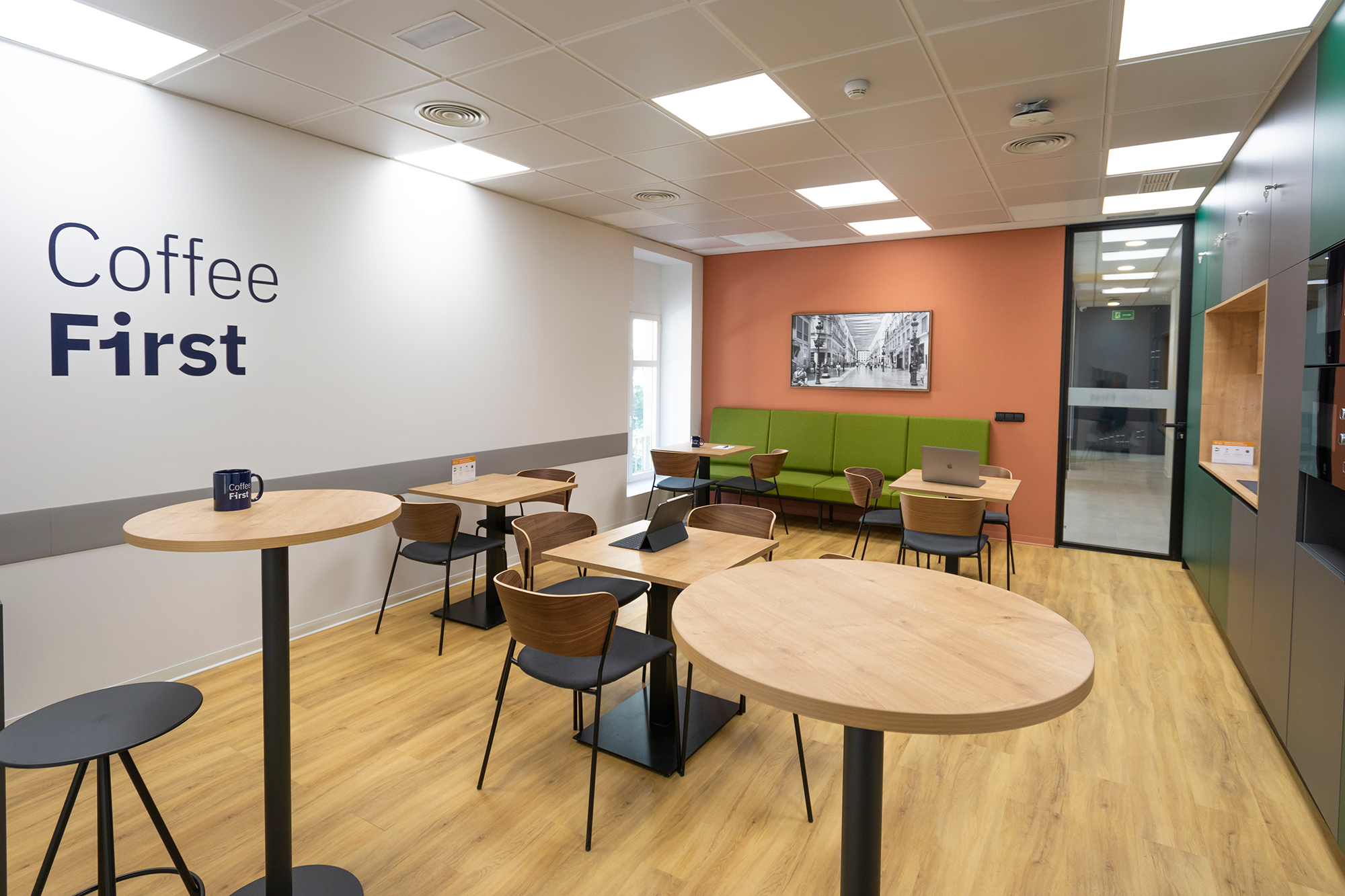 sala de café de Larios First en Málaga