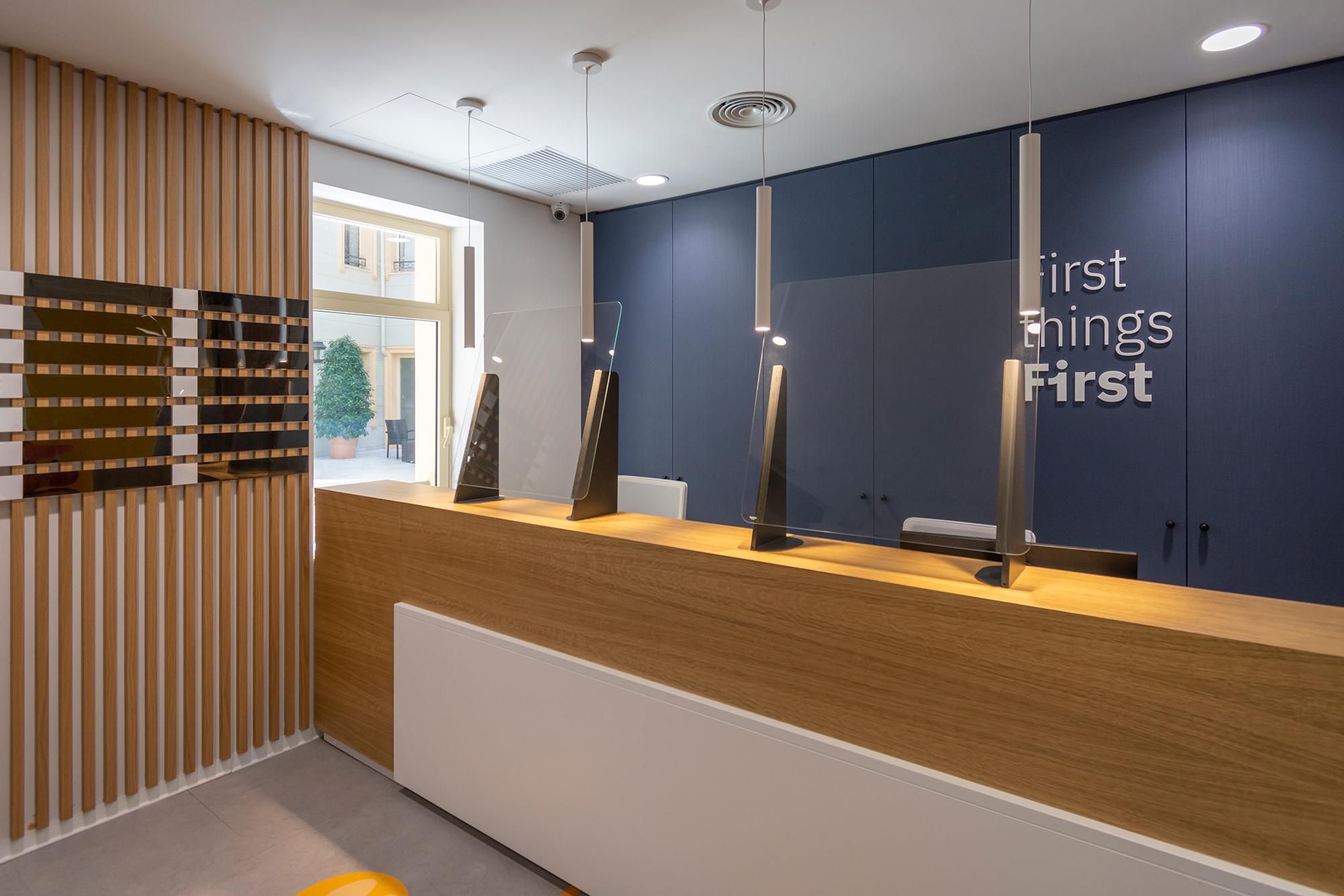 Recepción de Larios First en Málaga, First workplaces