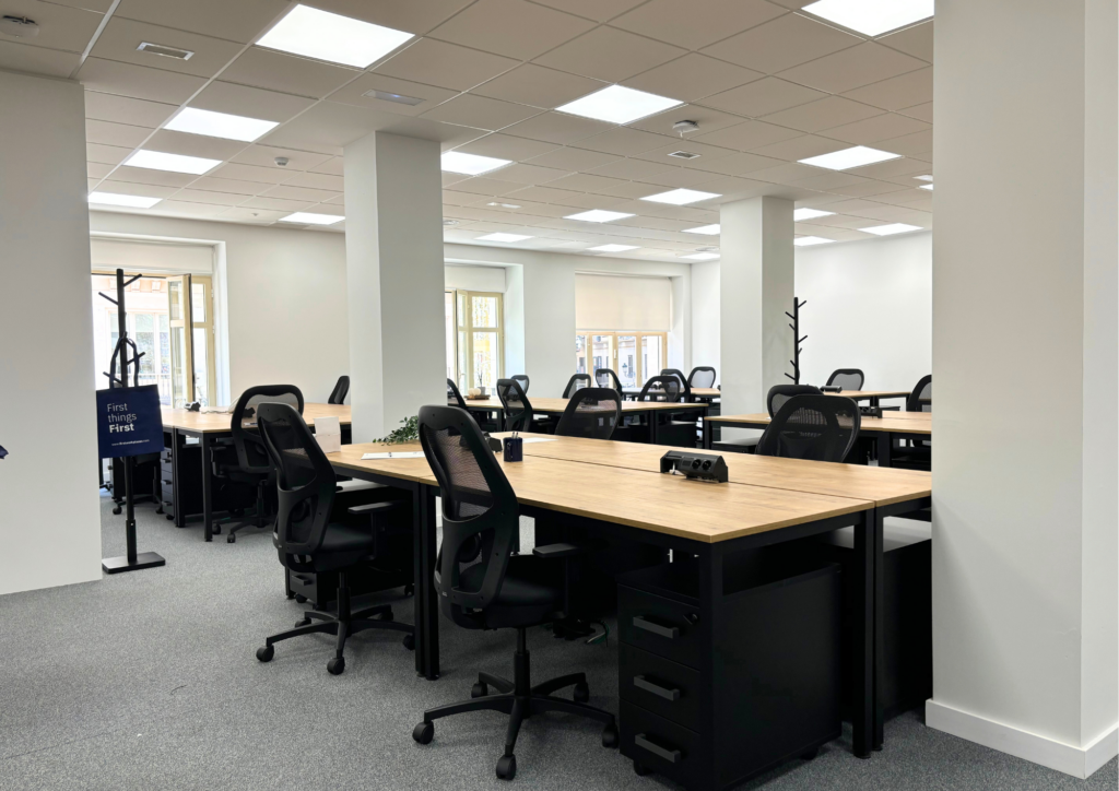 Espacio Corporativo 45 puestos Malaga 7