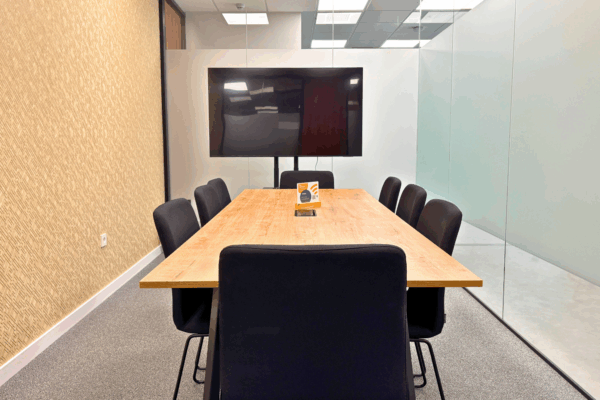 Larios First Meeting Room 1D (4)